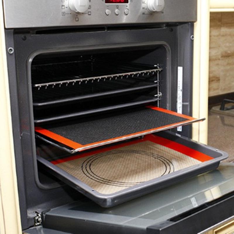 Non-Stick Material Perforated Silicone Baking Mat Baking Oven Sheet Liner For Bread/Cookie/Croissant/Macaroon Bakeware Accessory