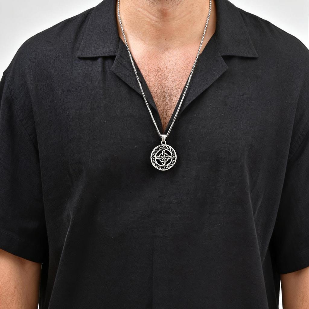 Vnox Celtic Knot Pendant Round Medallion Necklace, Stainless Steel Oxidized Silver Color Irish Protection Amulet Jewelry for Men