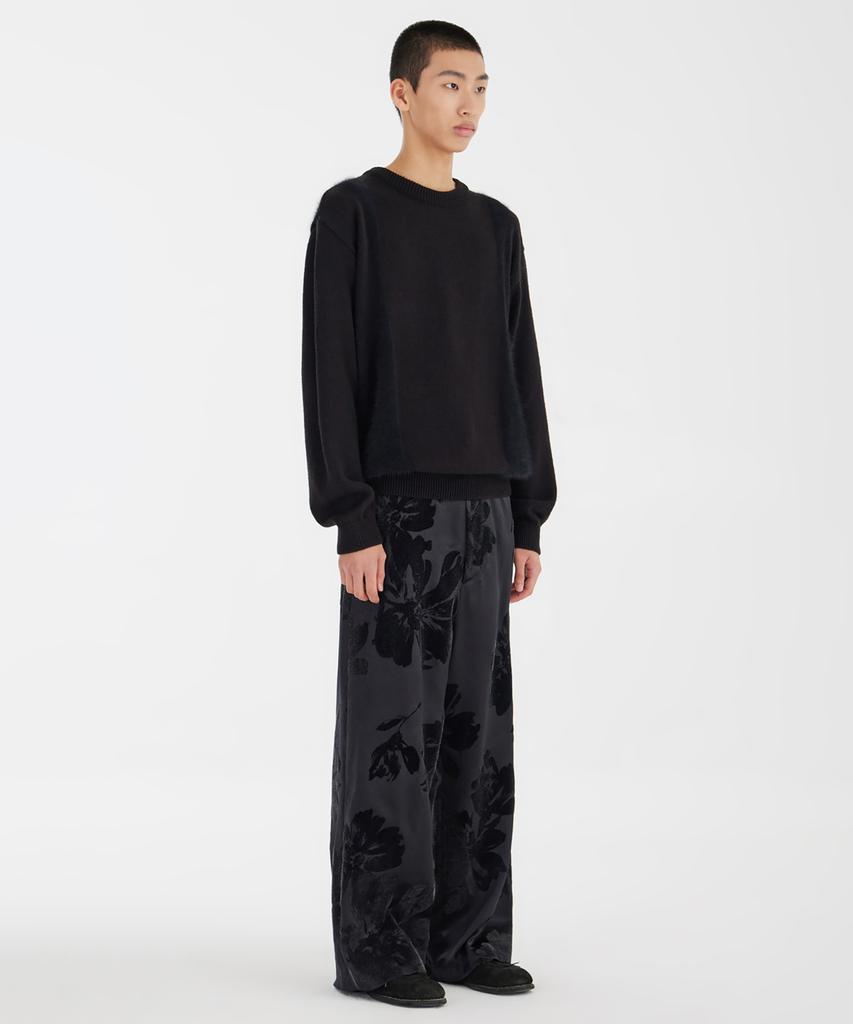 YOUTH Curved Angora Knit - Black