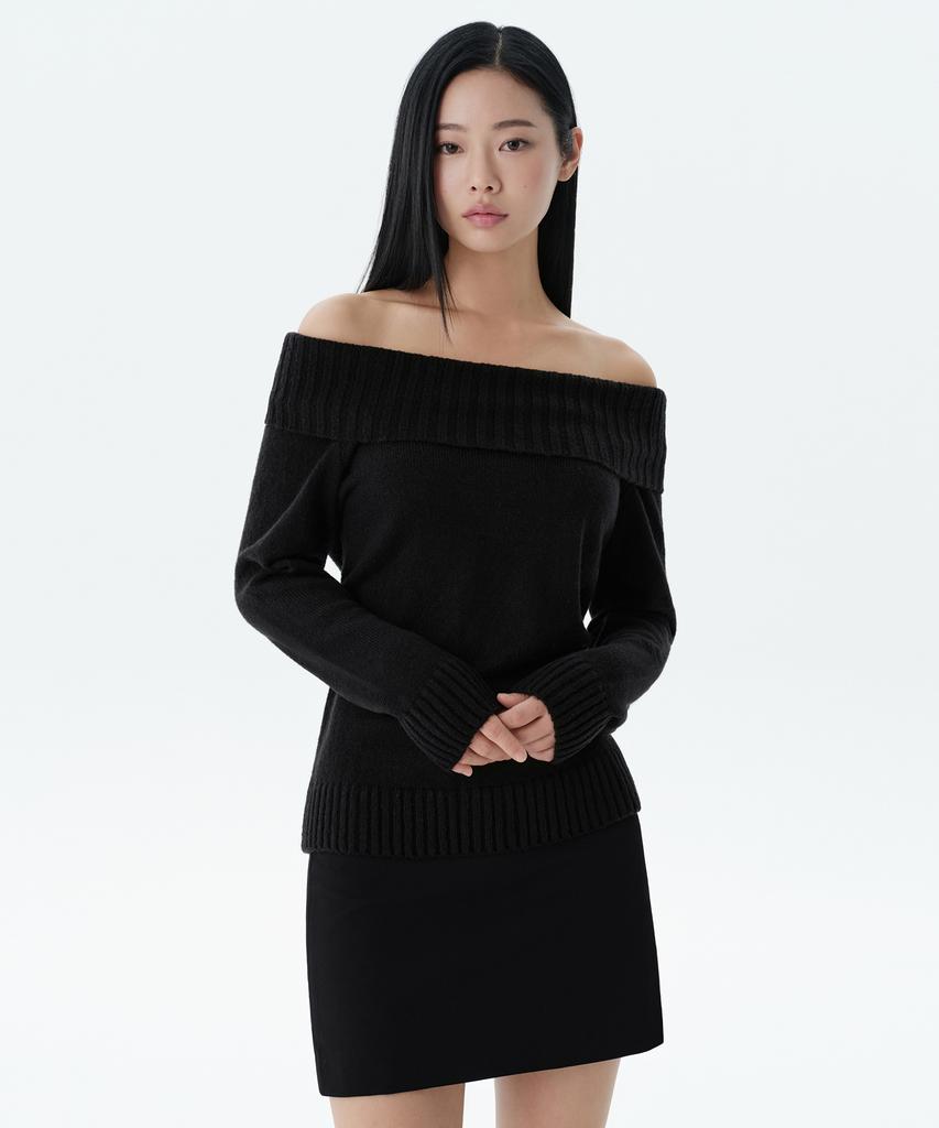 MUSINSA STANDARD WOMAN Women'S Turn Down Off-Shoulder Knit [Black]