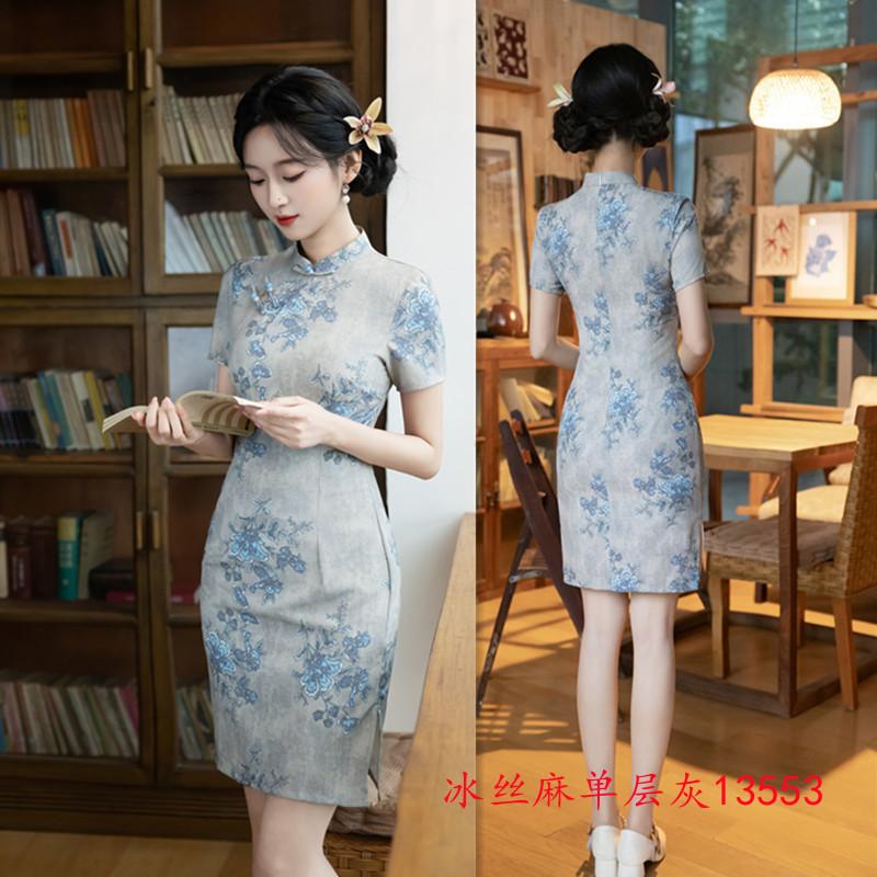 New Chinese retro national style pinch waist beautiful girl cheongsam 1011 slim and thin young models can be worn daily in summer