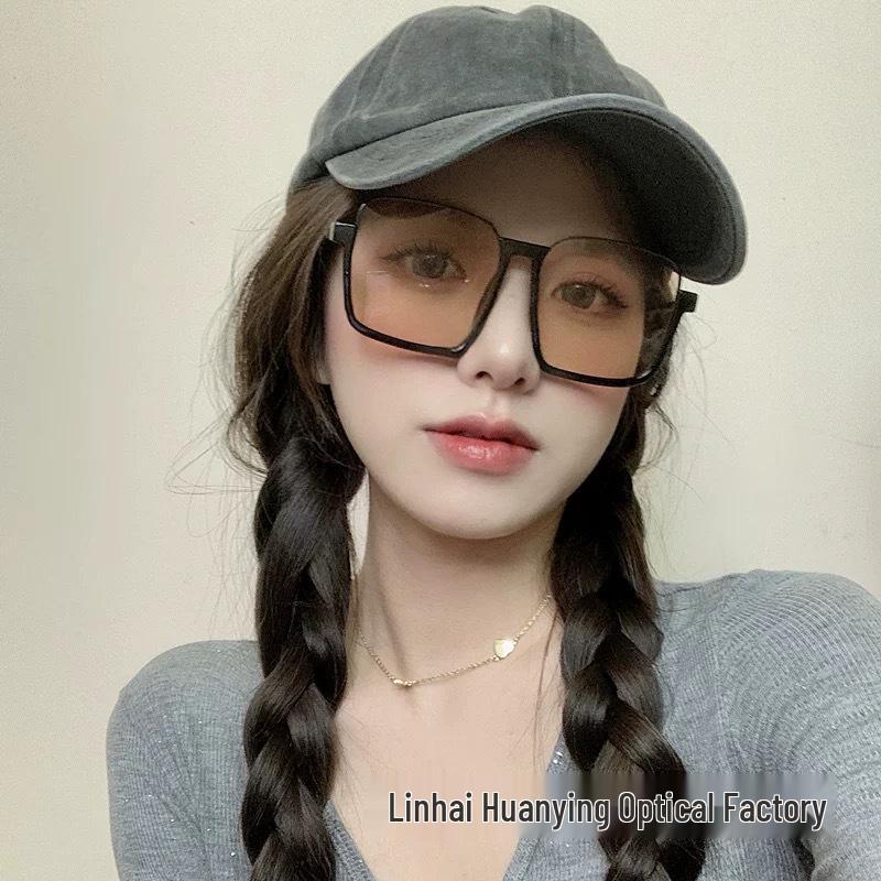 

Женские ретро квадратные солнцезащитные очки чайного цвета - Модные, Большая оправа, Стройнящий уличный стиль.