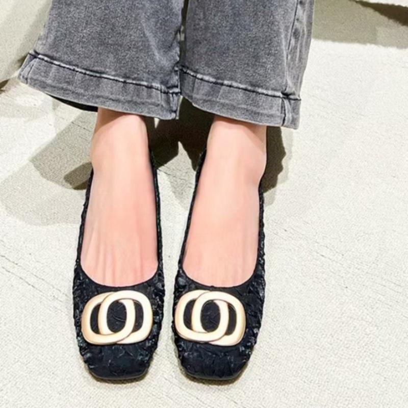 

Retro square head soft sole Doudou shoes women s new comfortable versatile metal buckle flat sole shoes women s ladyshoes 40 чёрный