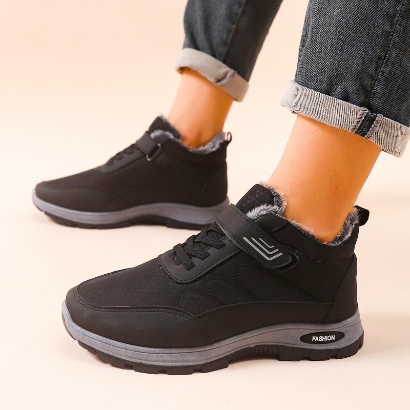 Men's boots winter new Velcro strap-free medium and old cotton boots piled thickened warm walking snow boots