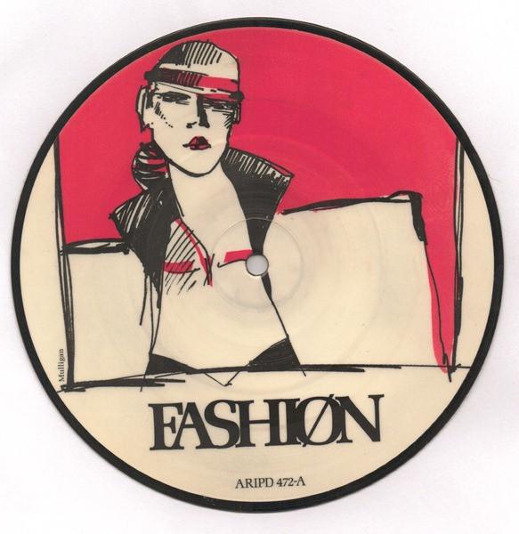 

7inch Record FASHIN Something In Your Picture ARIPD472 Arista 1982 UK Dance Electronica Used