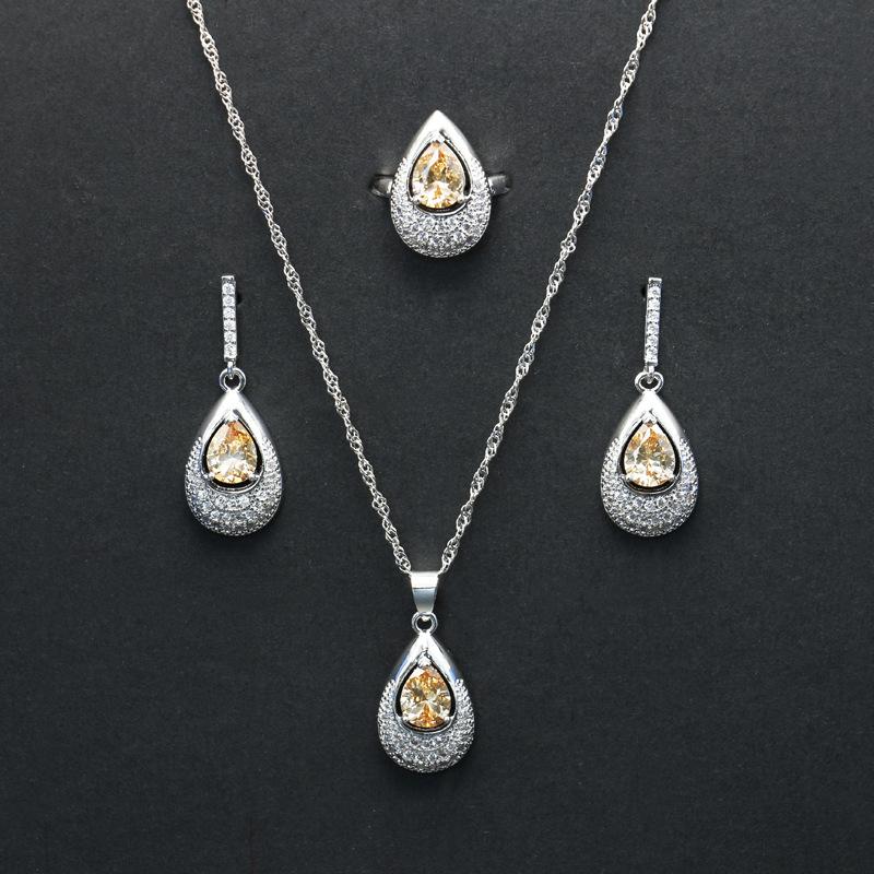 European and American Jewelry Temperament Fashionable Metal Sparkling Diamond Jewelry Water Droplet Gemstone Necklace Ring