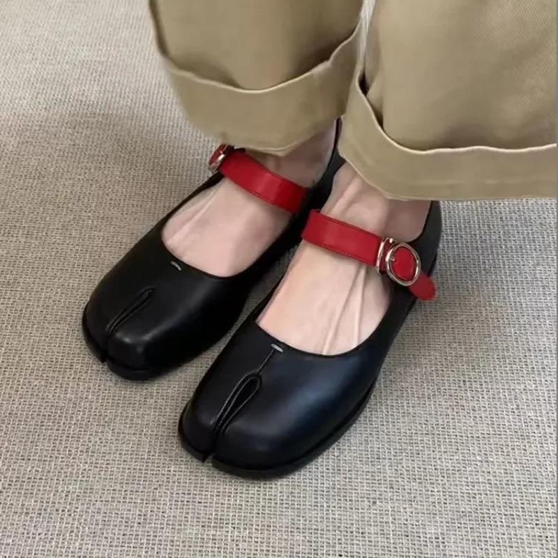 Leather Upgraded Version Plain Color Slip-On Shoes Women's Casual Low Heel Ankle Strap Sandals Comfortable Footwear