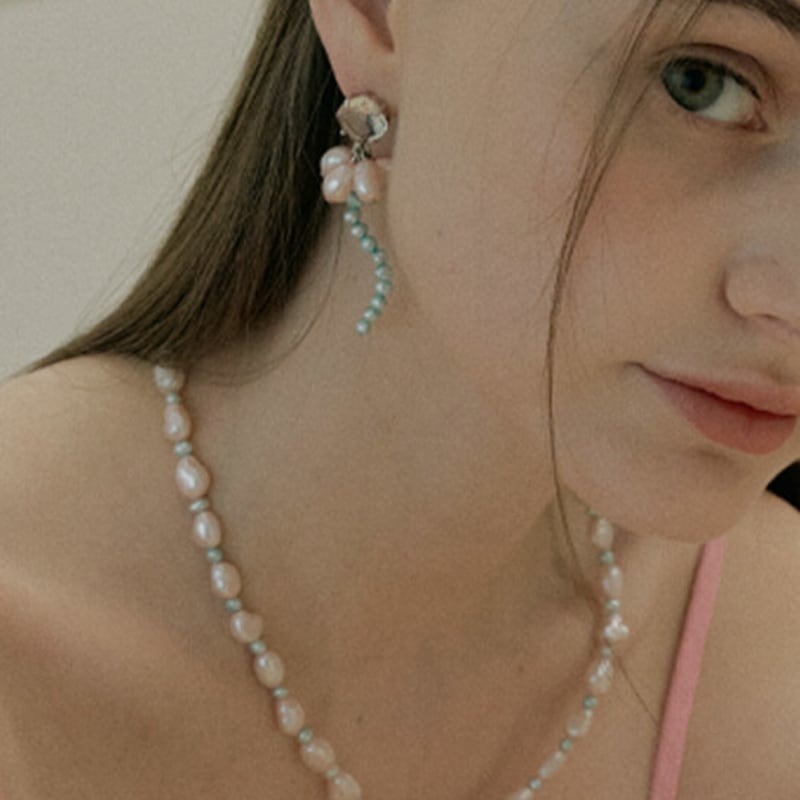 Sophiamor 106 drop Pearl Earrings