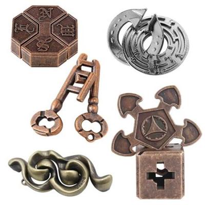 Puzzle a hlavolamy – Hlavolamy