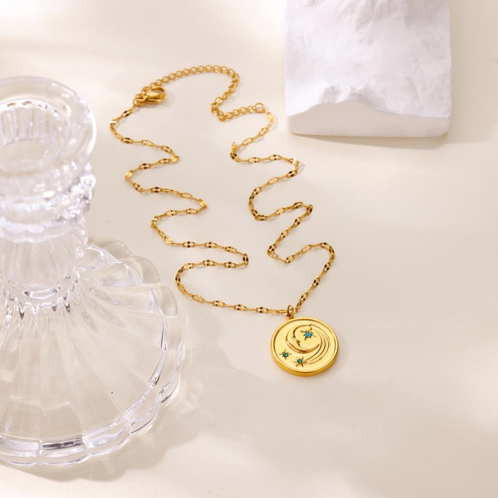 Star&Moon Coin Pendant Necklace For Women Cute Fashion Gold Color Stainless Steel Round Star&Moon Necklace Sweet Jewelry Gifts