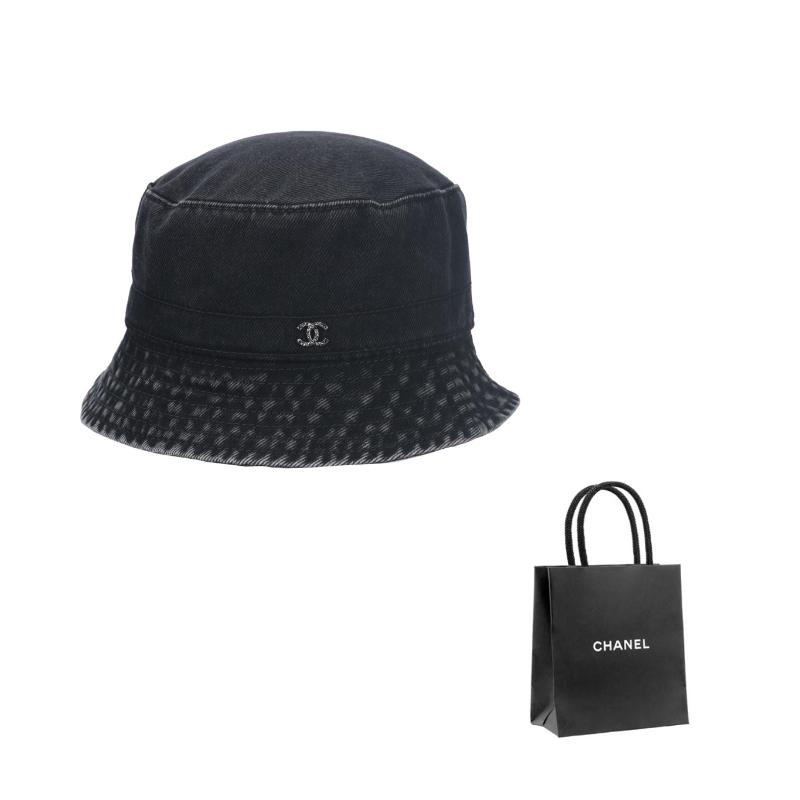 

CHANEL [25S Spring and Summer] Solid Color Logo - Bucket Hat Unisex Couple Style Black чорний