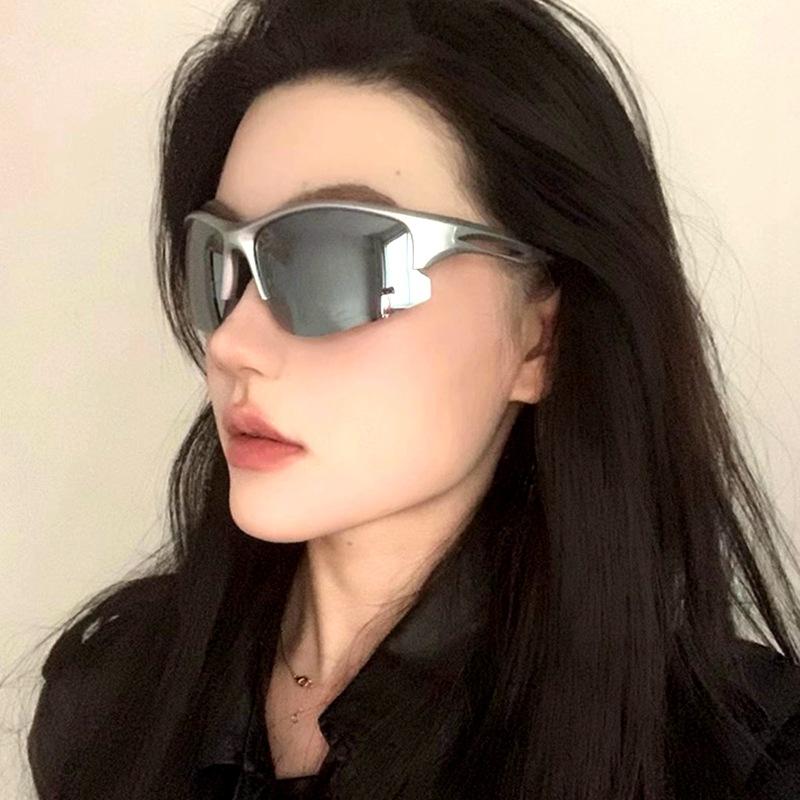 New mountaineering goggles, sports cycling sunglasses for women, outdoor windproof and sandproof glasses, UV protection sunglasses for men Sun protection cycling gl