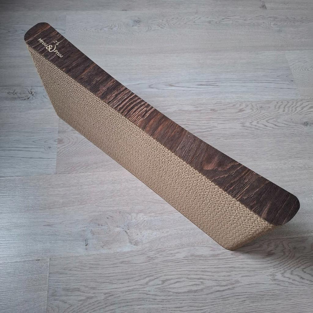 Sigma cat scratching post | brown | 58x6.6x24 cm | MruuPruu