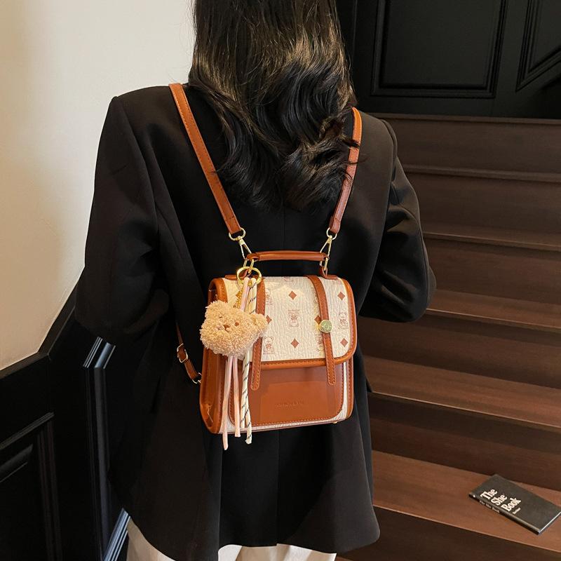 Fashion retro high-end simple handbag women's 2025 summer new college style versatile backpack