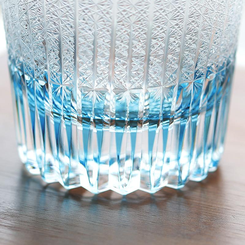 Jinzhi handgeschnitztes japanisches Whiskey-Kristallglas Weinglas blau Maimang Edo Schnittstil künstlicher Becher