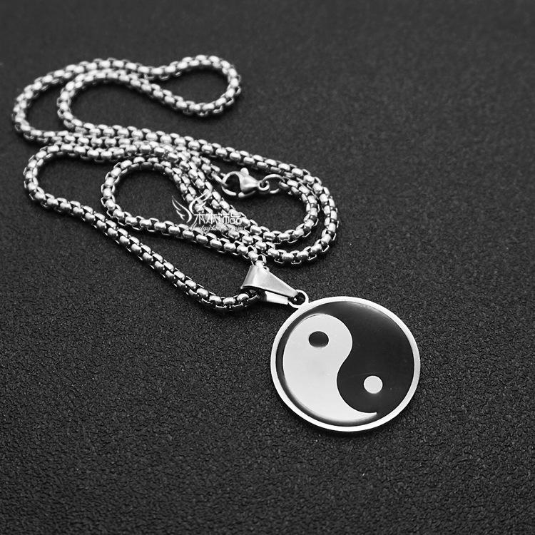 Retro Tai Chi Bagua Pendant - Punk Hip Hop Jewelry for Men & Women In Titanium Steel