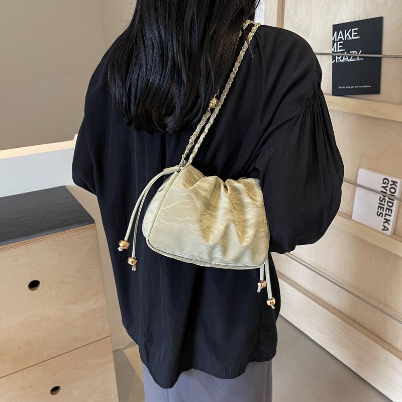 Simple Casual Large Capacity Bucket Bag Summer New Fashion Retro Casual Bag Women Shoulder Crossbody Bag