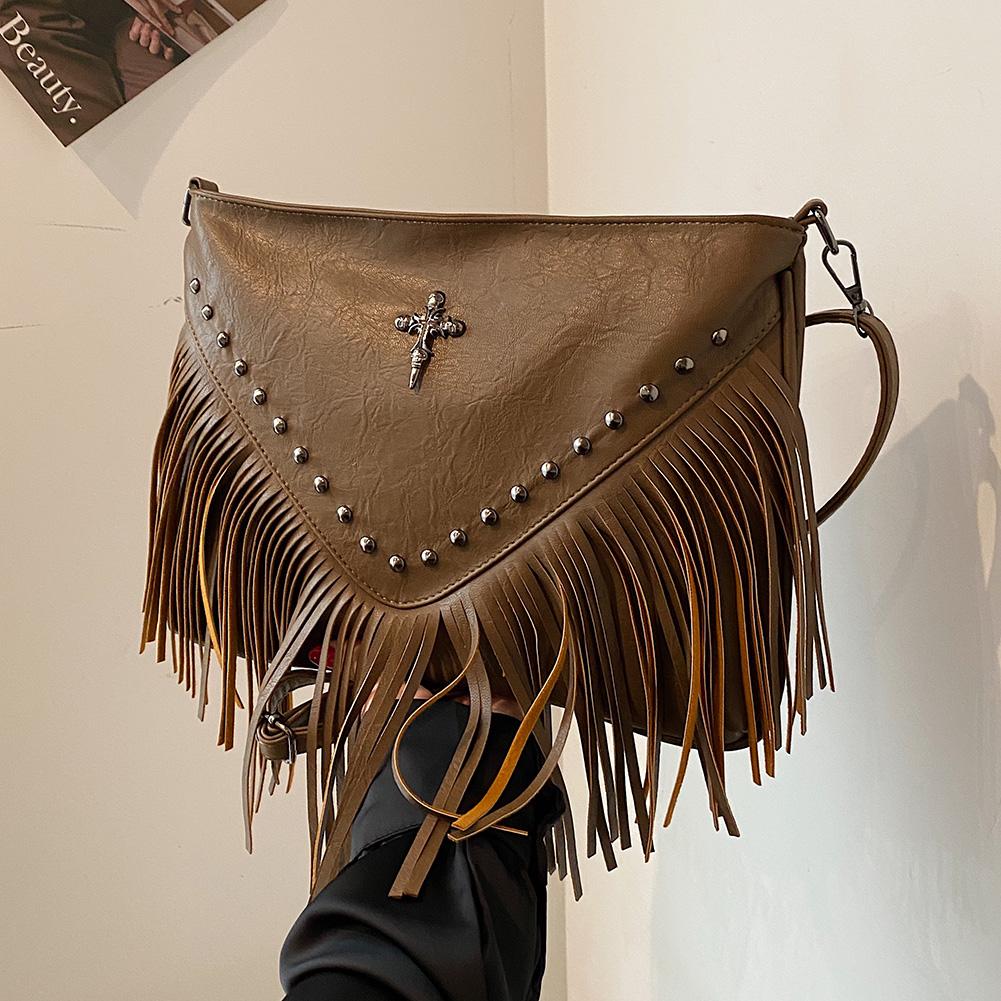 Women PU Fashionable Crossbody Bag Large Capacity Bohemian Messenger Bag Adjustable Strap Tassel Hobo Bag for Outdoor Travel