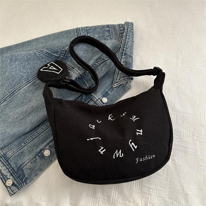 Versatile fashion letter messenger bag women's 2025 new casual corduroy large capacity shoulder dumpling bag
