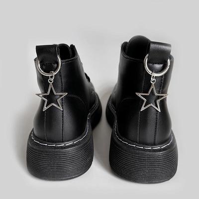 „Metalowa klamra do butów w kształcie gwiazdy i krzyża – Love & Cool Style”