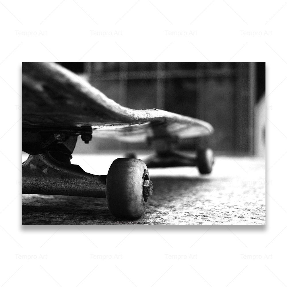 Skateboarding Extreme Sports Posters Prints Black White Photo Canvas Painting Wall Art Pictures Room Decor Skateboard Lover Gift