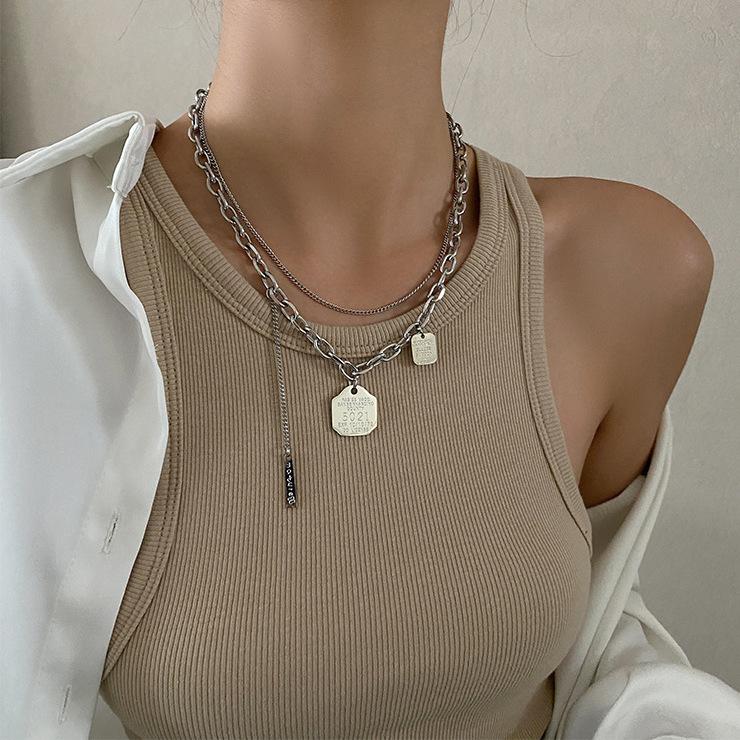 

Новое титановое колье с двойным слоем, женское, трендовое, в стиле хип-хоп, нишевый дизайн, цепочка для ключицы, панк, аксессуары для личности Double layer 5021 necklace