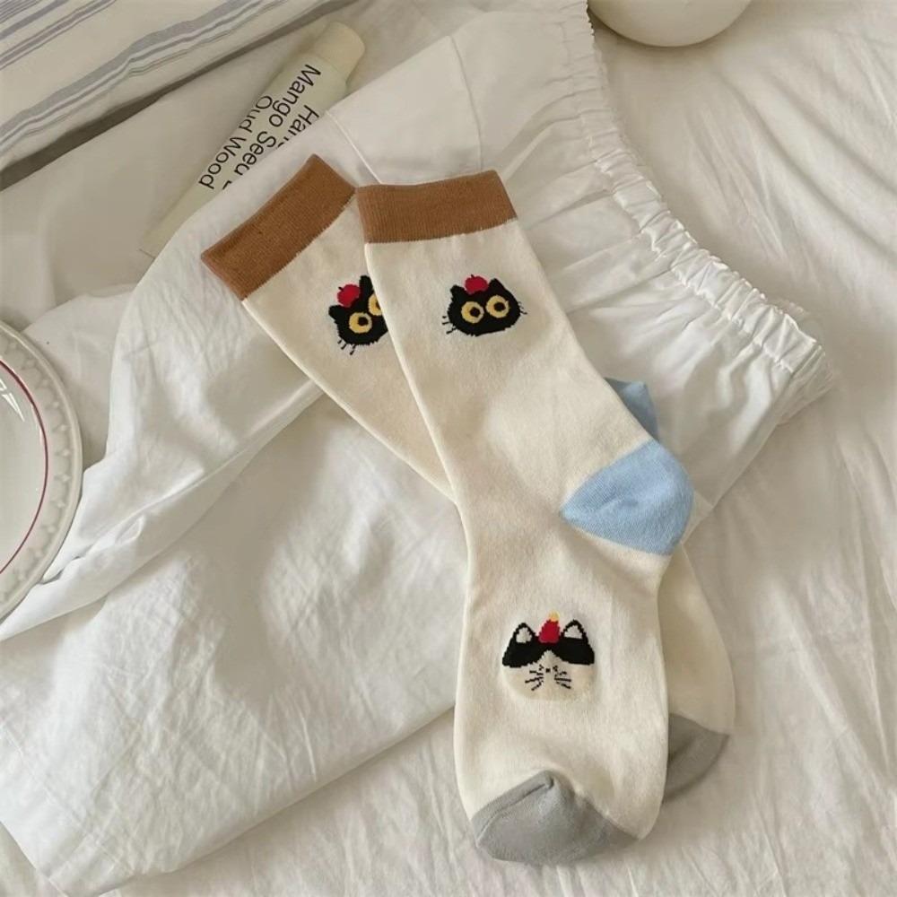 

Breathable Women Socks Cartoon Long Socks Fashion Striped Socks White