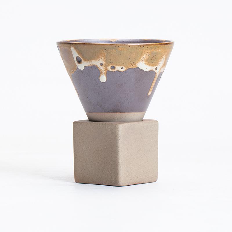 

Коническая керамическая кофейная чашка с основанием Кружка для творчества в японском стиле Чайные сервизы для чайного домика Керамическая чашка Master Cup Воронкообразного типа 101-200ml