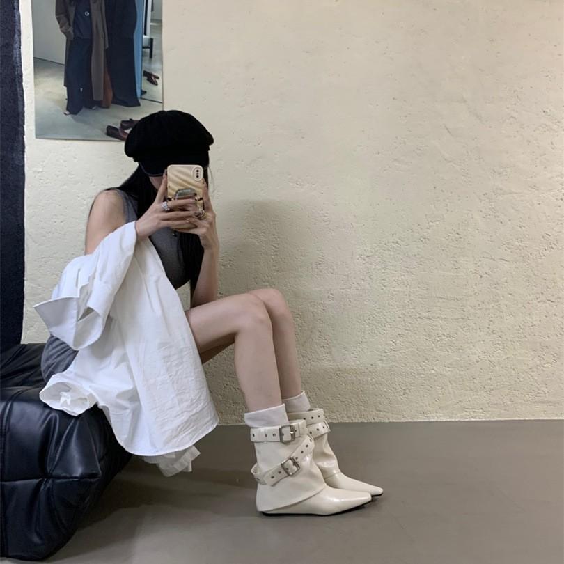 Women's shoes 2025 new American Spice Girl riveted trouser legs heightened pointed short boots women's autumn and winter new western cowboy boots