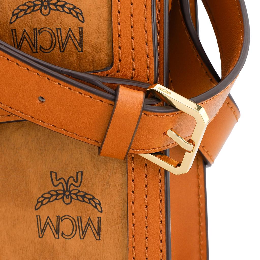 Neue MCM Tracy Visetos beschichtete Canvas mit Lederbesatz Umhängetasche Klein Damen Cognac MWSCAXT01CO001