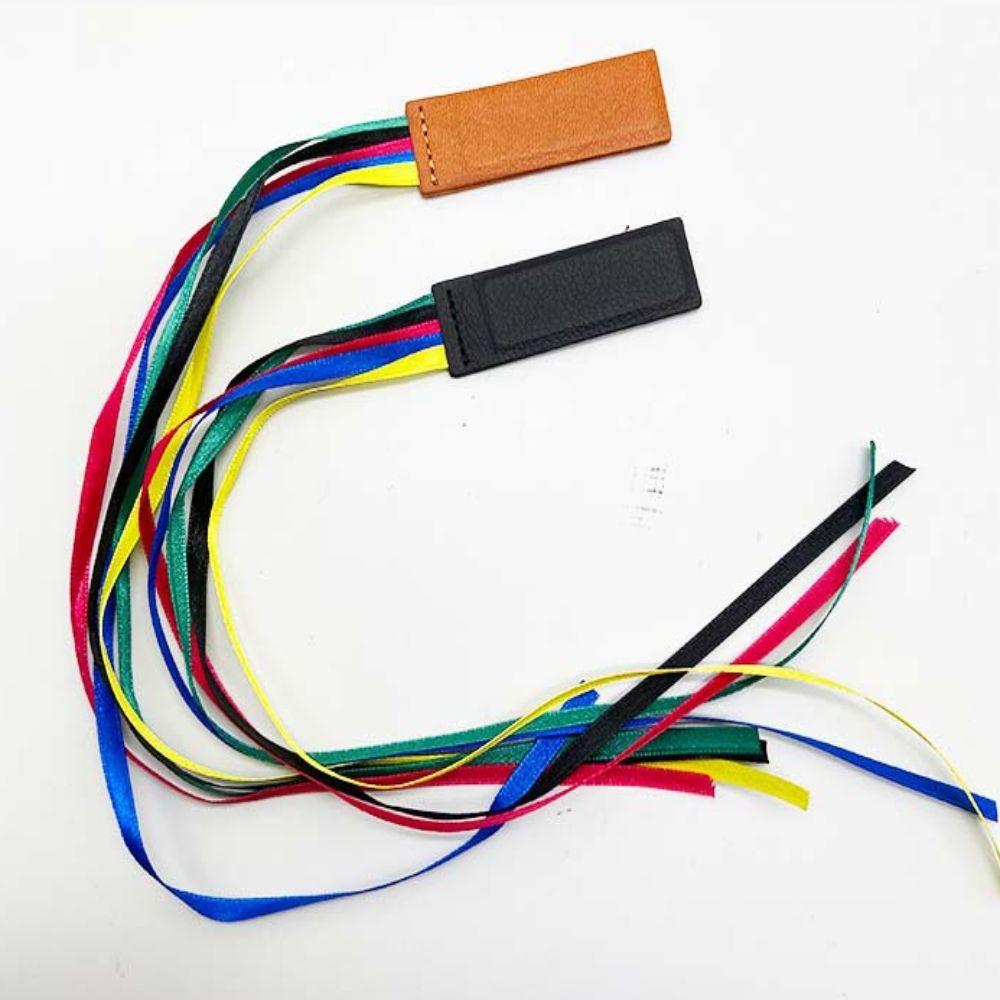 

Прикрепляемые закладки на библейские ленты с 5 радужными нитками. Маркер для библейских страниц. Любители книг.