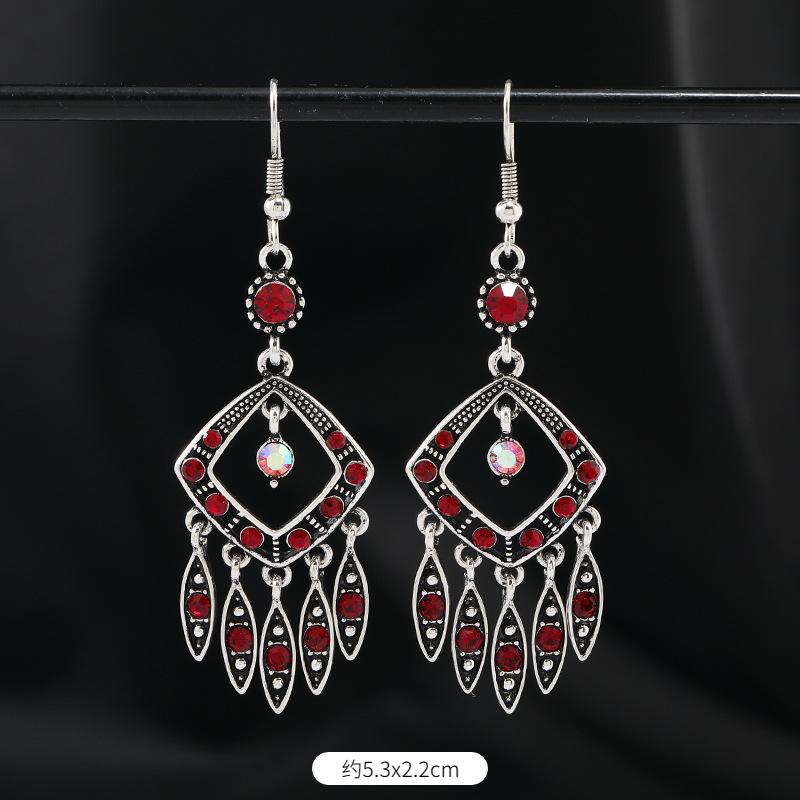 Original Design Earrings Retro Court Fringed Temperament Earrings Women's Long Crystal Ear Jewelry