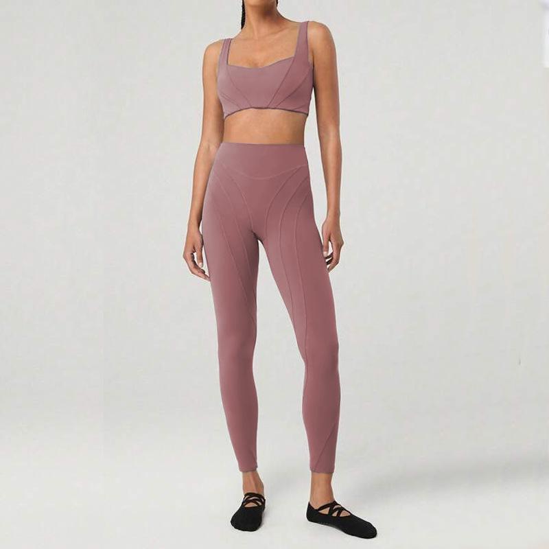A set of yoga clothes in Europe and the United States, women's high-sense high waist hip lift exercise running fitness suit YY111