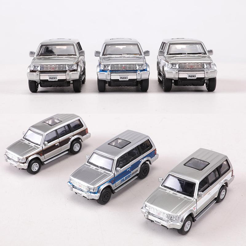 Bm 1:64 Pajero Super Exceed Alloy Model Car