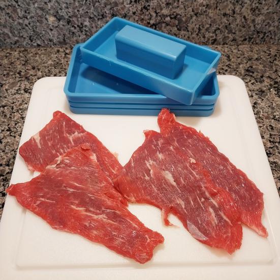 Plastic Chicken Slicer Handheld Meat Cutting Guide for Beef Poultry Safe Food-Grade Helper Tool Works with 12-inch Bread Cutter