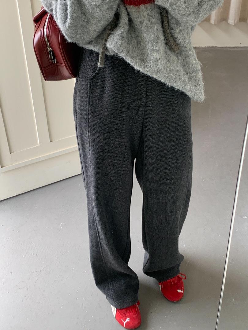 Women s Thickened Wool Herringbone Straight-Leg Pants, Slim-Fit, 3D Cut, Wide-Leg Design. M