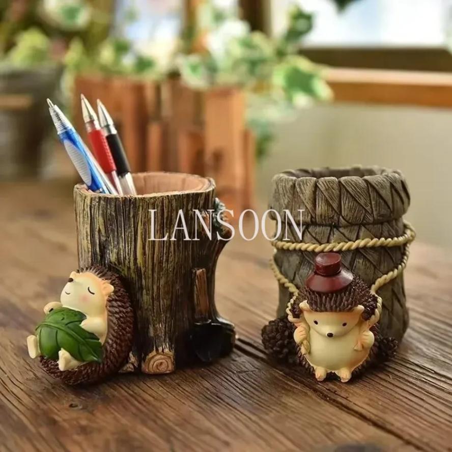Student Pen Inserted Hedgehog Pen Holder Creative Home Personality Birthday Gift Resin Crafts Pencil Holder Office Accessories