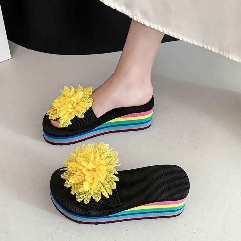 2025 summer new fashion slippers women's one-word thick-soled wedge heel flowers wear holiday wind seaside beach shoes women