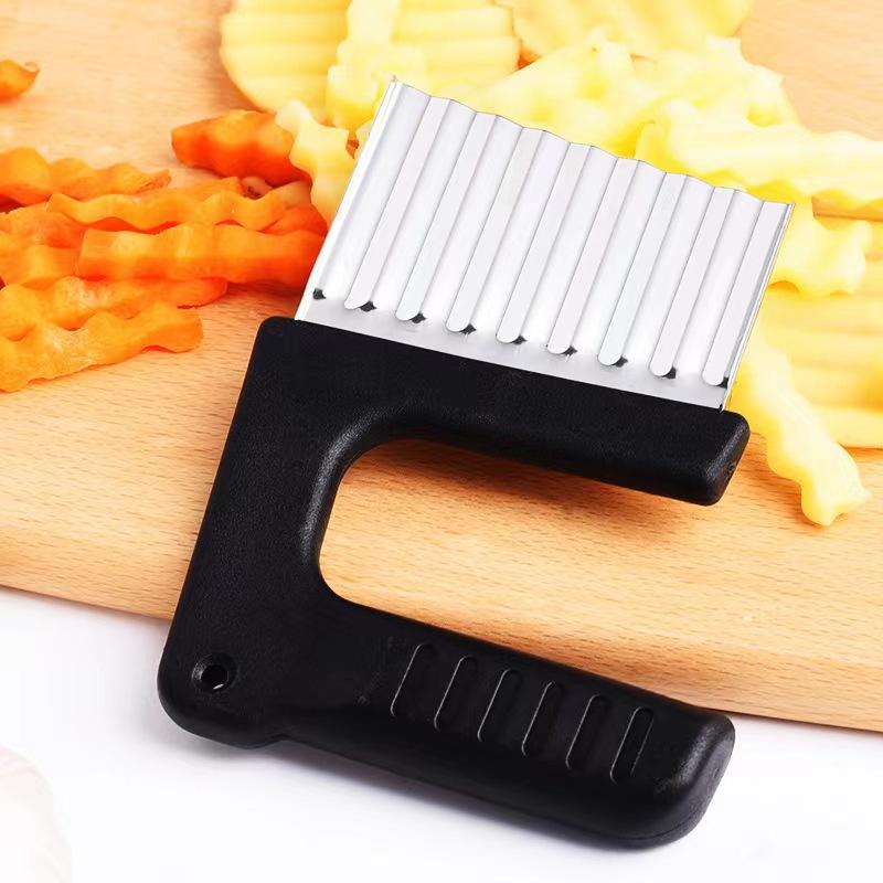 Stainless Steel Potato Chip Slicer Dough Vegetable Fruit Crinkle Wavy Slicer Knife Potato Cutter Chopper French Fry Maker Fries