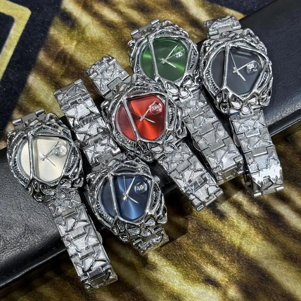 Y2k Red Devil Claw Hot Sell Original Alabaster Style Quartz Watch Men Unisex Hot Medieval Old Unique Creative High Quality Clock