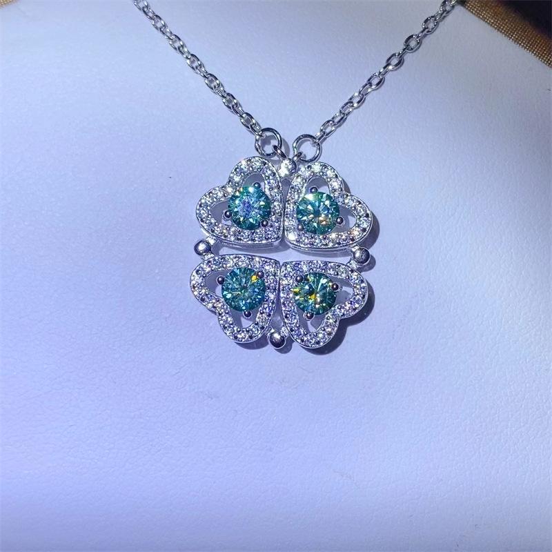 Women s Light Luxury Green Moissanite Four-Leaf Clover Pendant Necklace with Japanese & Korean Clavicle Chain