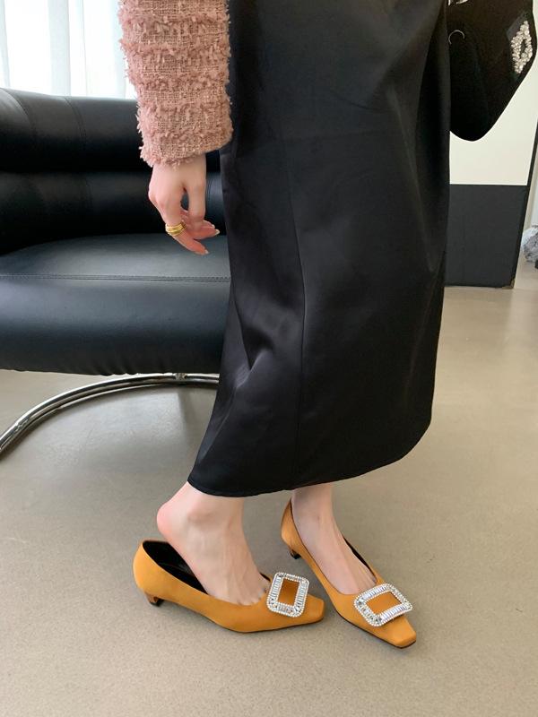 

Spring new light mouth single shoes black boat shoes square buckle rhinestone thick heel square head ladyshoes low heel high heels 39