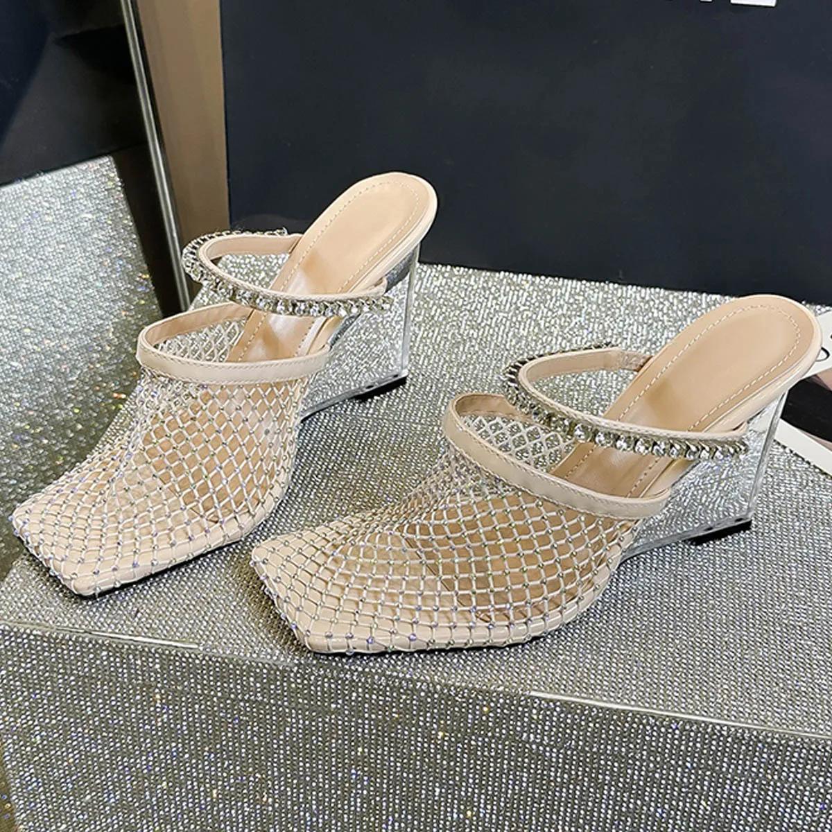 

Summer Sexy Crystal Diamond Square Toe Women Slippers Designer Transparent Wedges Heels Banquet Party Shoes 35 абрикосовий