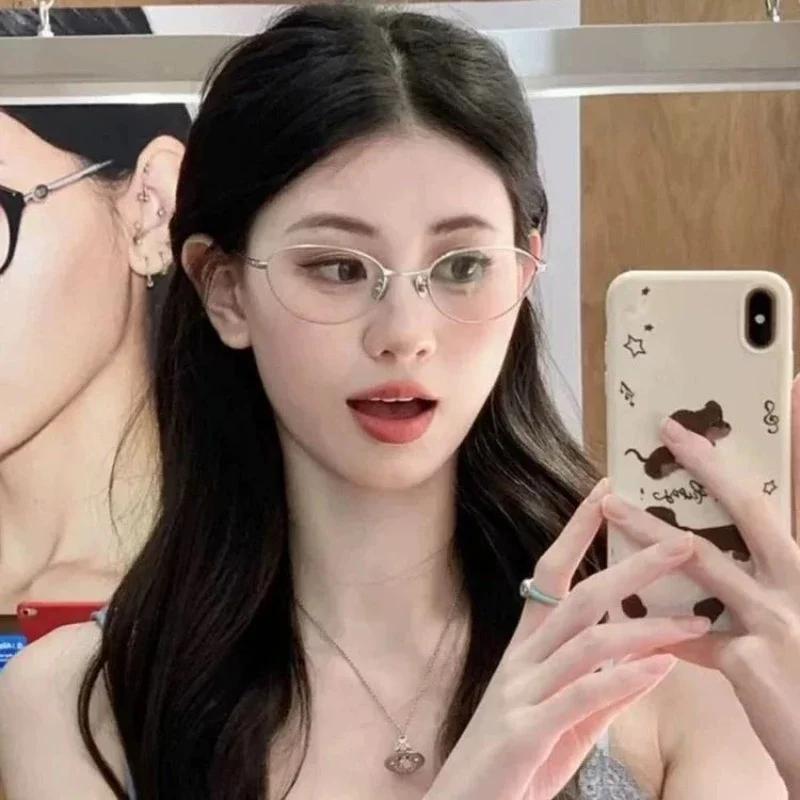 Unisex Ultralight Fashionable Cat Eye Myopic Eyeglasses Oval Shape Metal Material Frames Clear Lenses Anti-Blue Light Eyeglasses Diopter To -4.0
