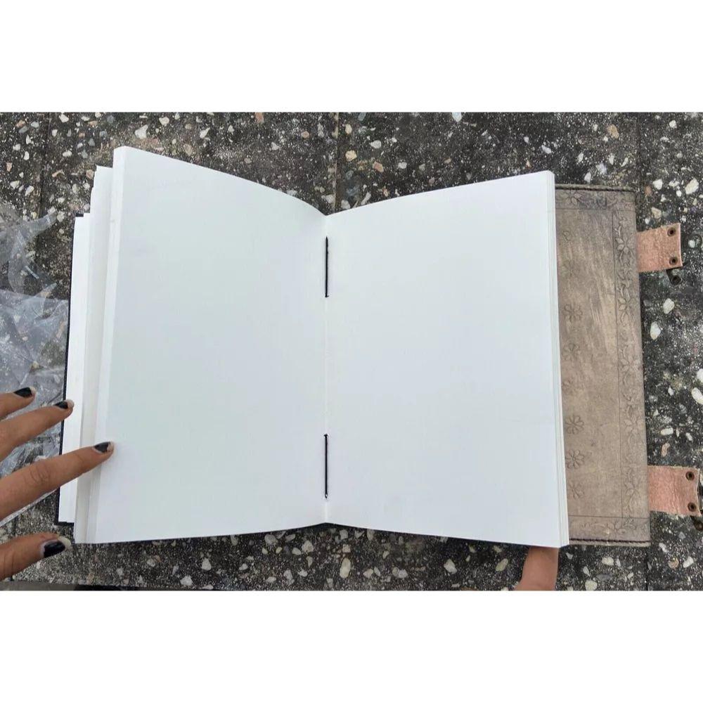 Extra großes 400-seitiges Antik-Leder-Tagebuch, Leder-Zauberbuch