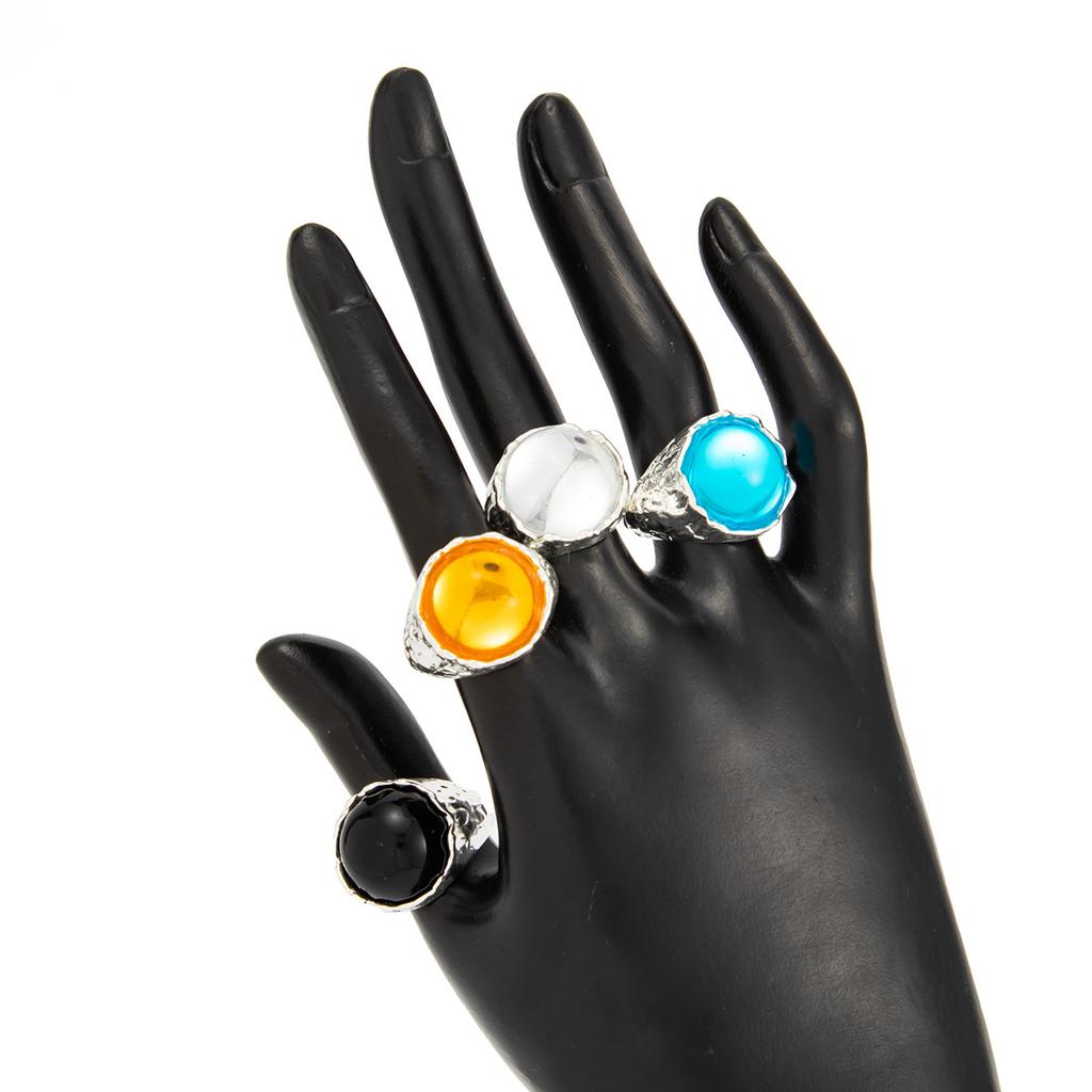 Luxury Style Colorful Acrylic Rhinestone Gem Ring Metallic Textured Pleated Open Band Ring For Women INS Daily Elegant Statement Hand Jewelry