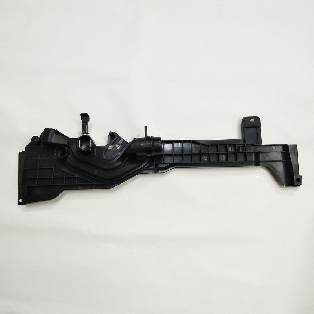 BMW X5 E53 Radiator Mounting Plate Bracket (17111438819)