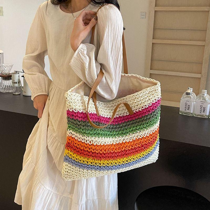 New Rainbow Contrasting Stripes Hand-woven Straw Bag Casual Versatile Seaside Vacation Shoulder Bag
