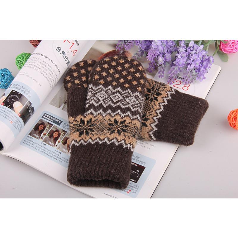 Fashion women's double-layer thickened thermal bag mittens, autumn and winter outdoor boys and girls couple rabbit wool gloves