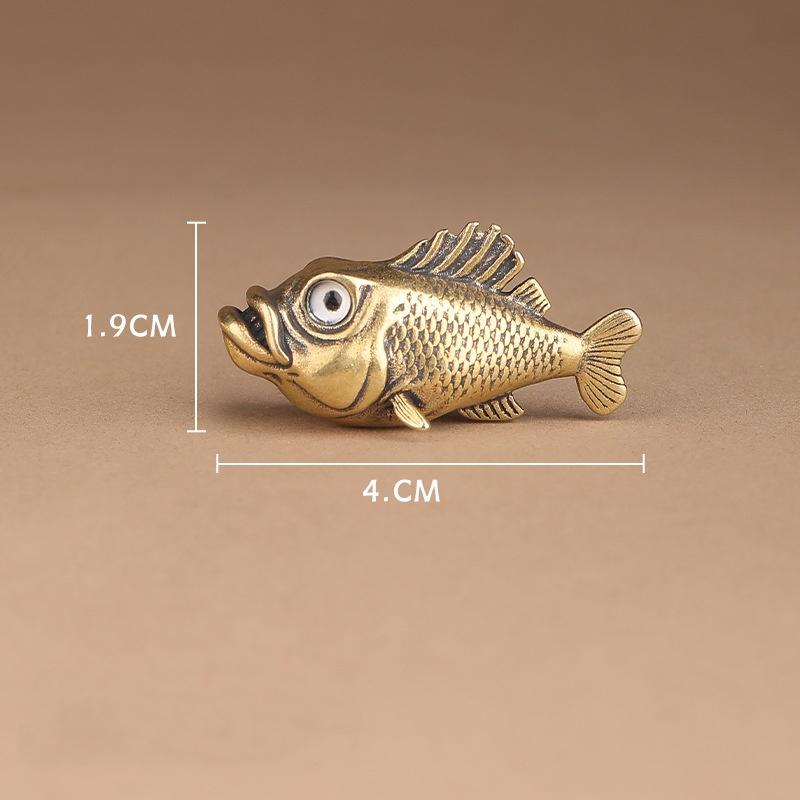Vintage Style Brass Piranha Figurine Miniature Small Ornament Rustic Metal Home Living Room Wall Shelf Decor for Gifting